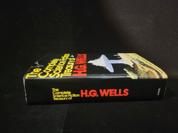 The Complete Science Fiction Treasury of H. G. Wells Hardcover 1978