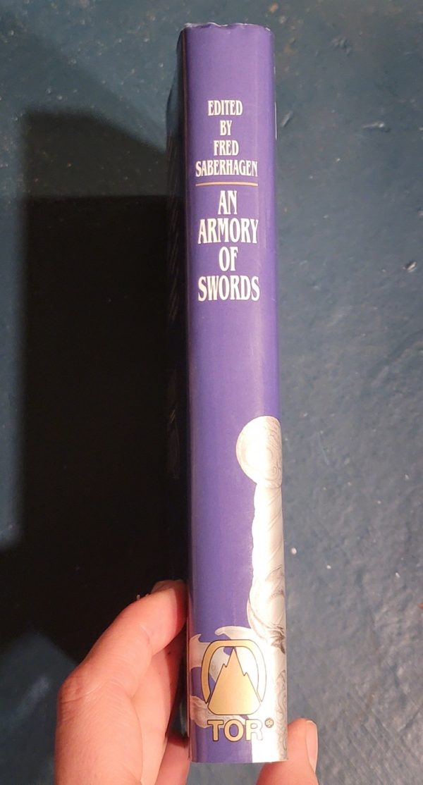 An Armory of Swords edited by Fred Saberhagen 1995 Tor First Edition