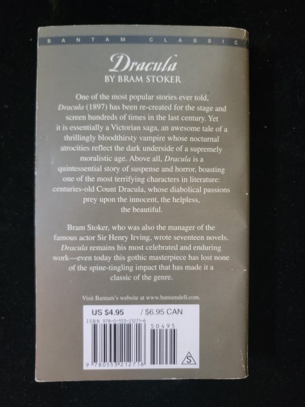 Dracula by Bram Stoker Bantam Classic 2004 Mark English Cover Paperback