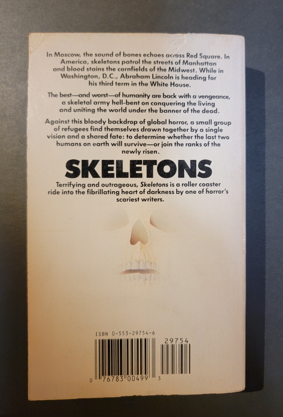 Skeletons by Al Sarrantonio 1992 Bantam Horror Paperback