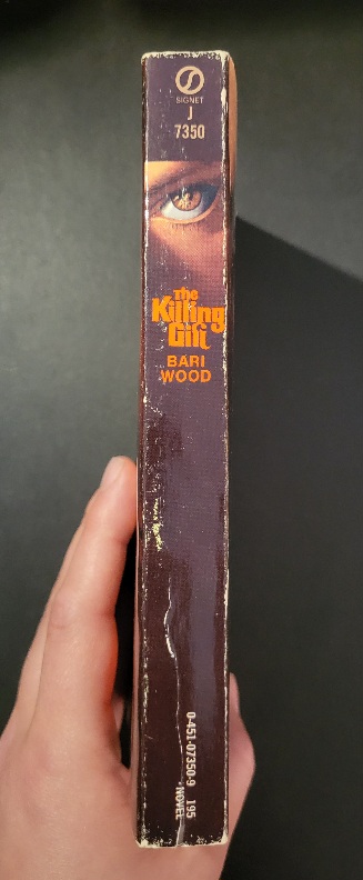 The Killing Gift by Bari Wood Signet J 7350 1977 Horror Paperback