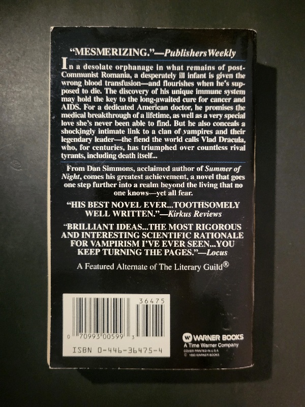 Children of the Night by Dan Simmons 1993 Warner Books Horror Paperback