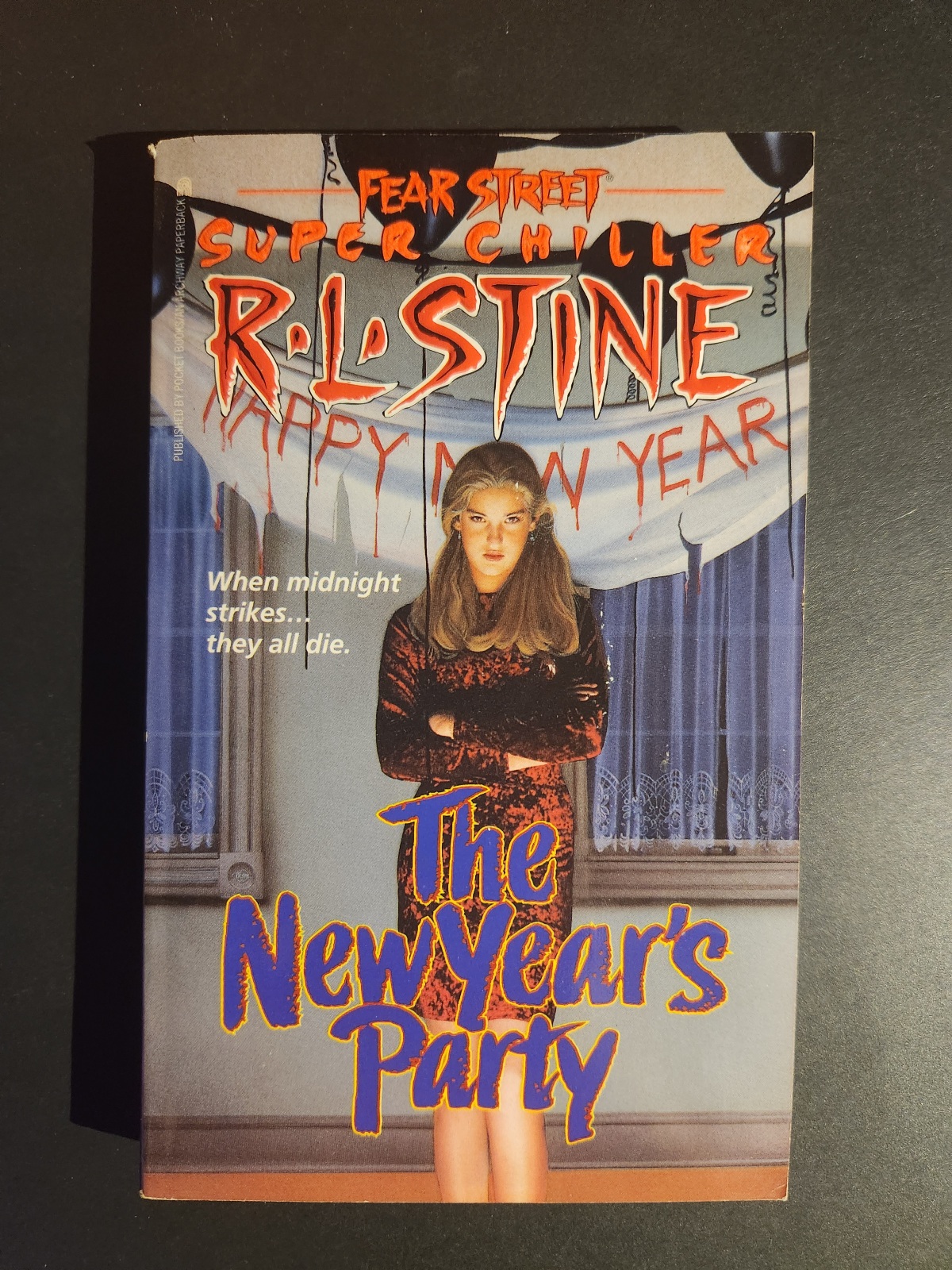 The New Year's Party by R.L. Stine Fear Street Super Chiller 1995 Archway Paperback