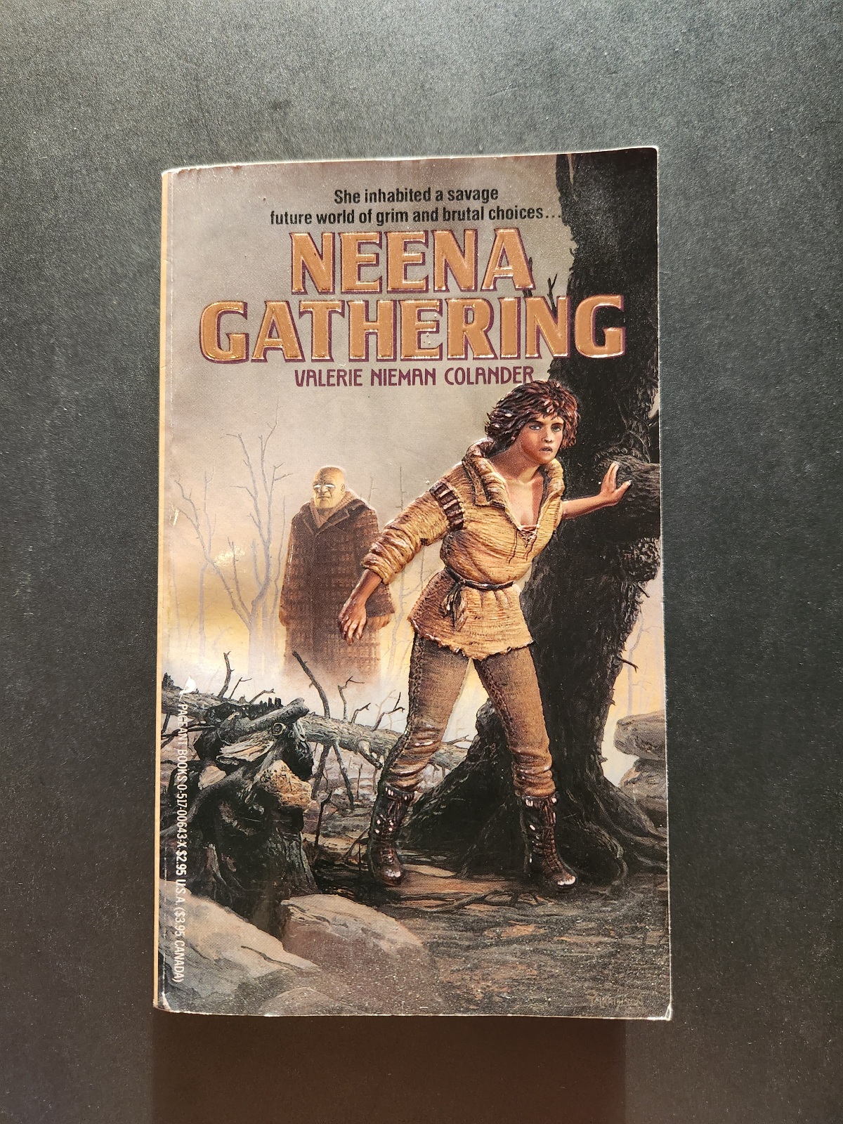 Neena Gathering by Valerie Neiman Colander 1988 Pageant Books Science Fiction Paperback