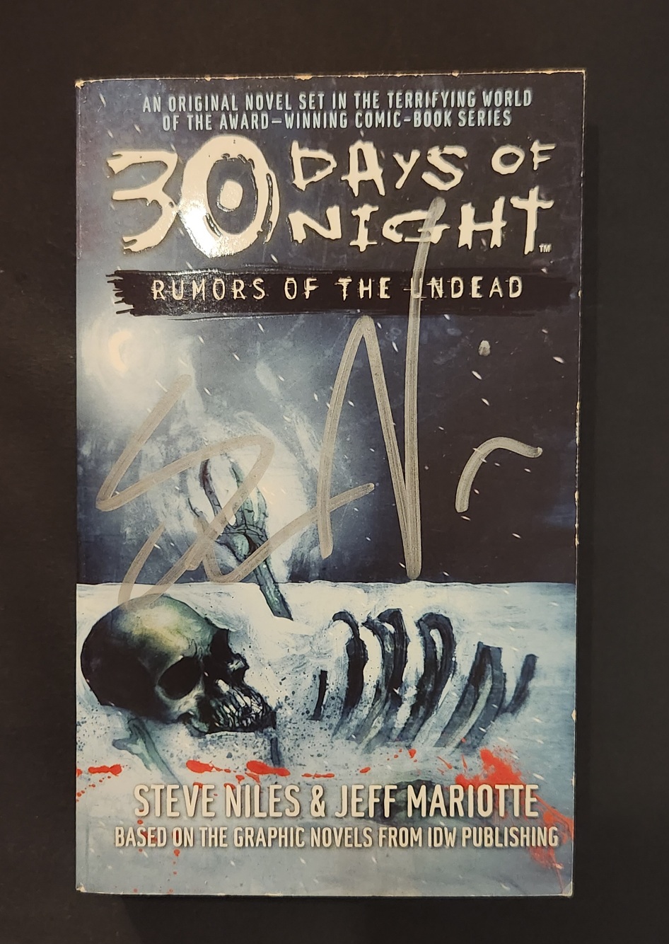 30 Days of Night: Rumors of the Undead by Steve Niles & Jeff Mariotte signed by Steve Niles Paperback