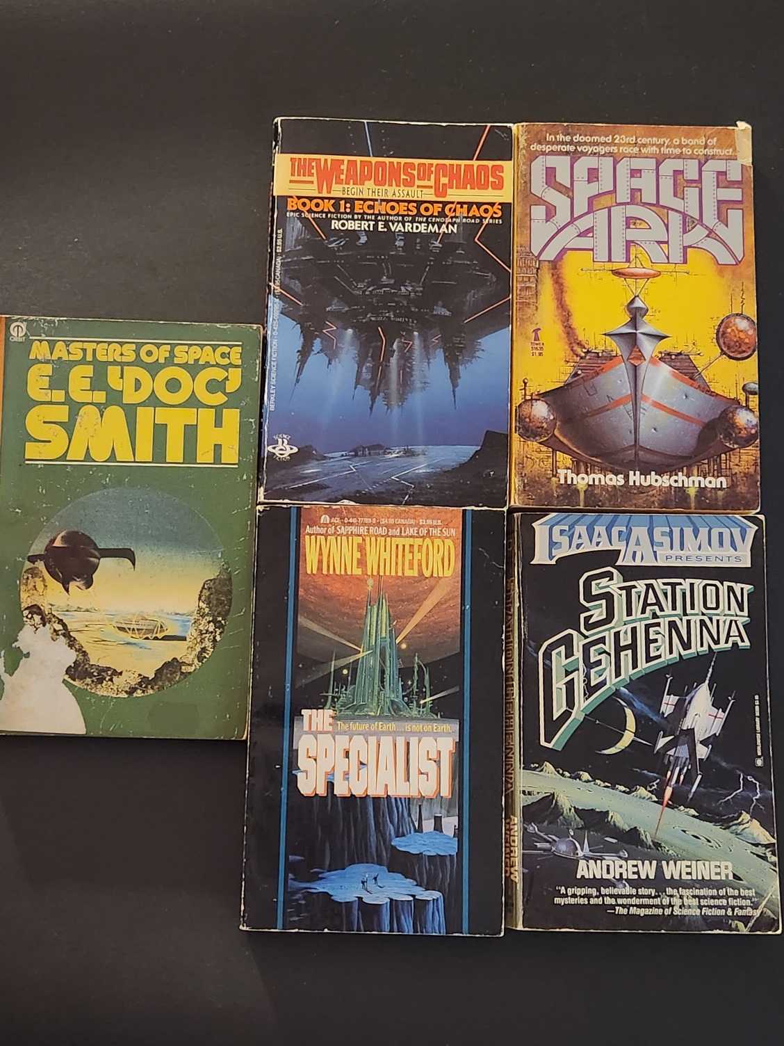 5 Vintage Science Fiction Paperbacks: E.E. Doc Smith, Andrew Weiner, Wynne Whiteford, Thomas Hubschman, Robert E. Vardeman